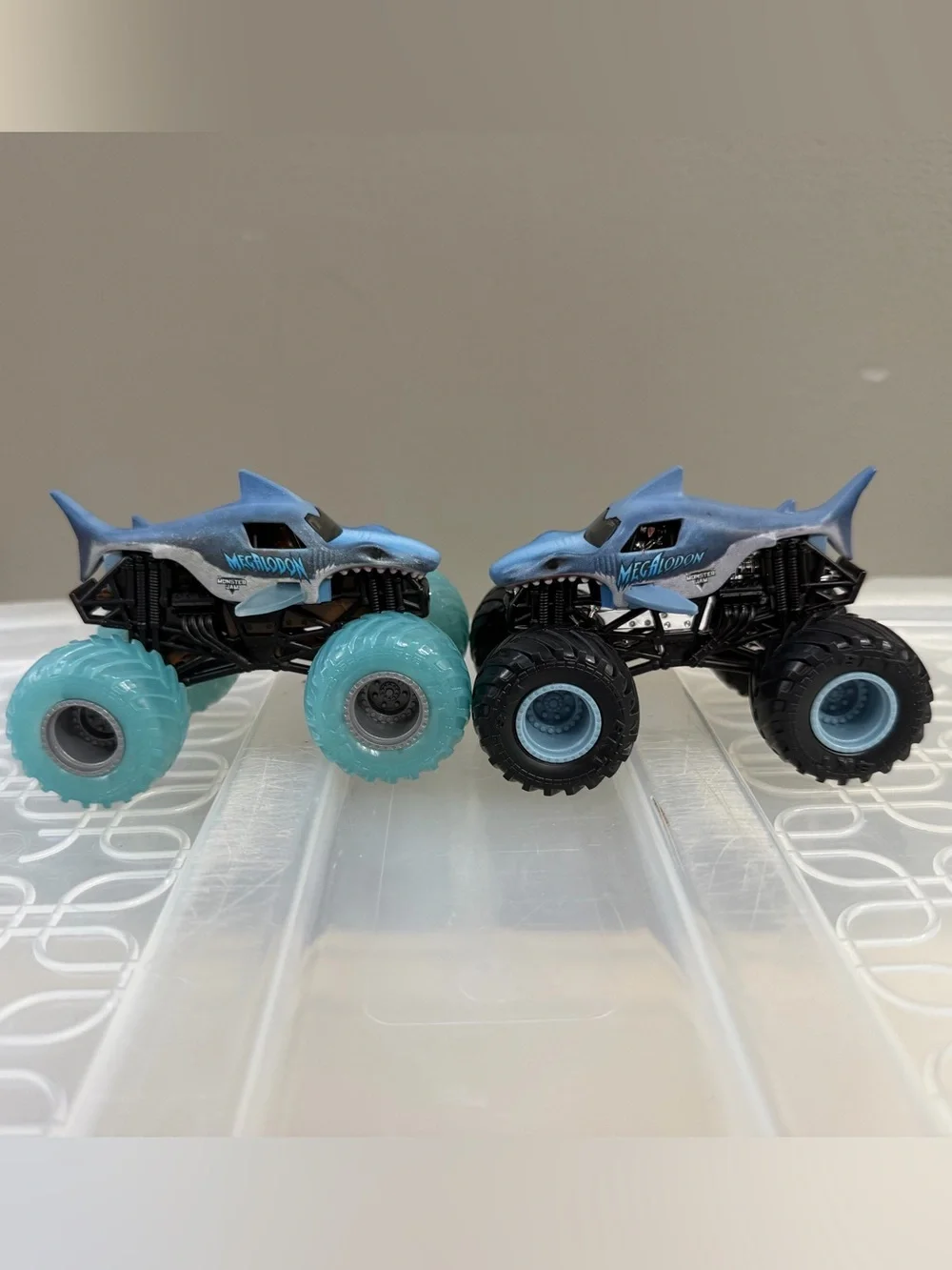 Monster Jam Megalodon Trucks (Bundle of 7)